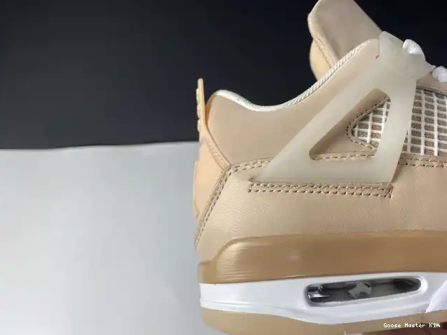 4 Shimmer DJ0675-200 Jordan Air 0517